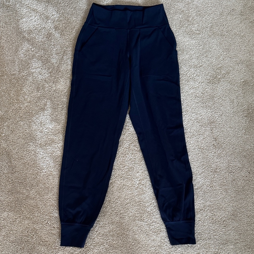 Lululemon align high waisted full length joggers in black